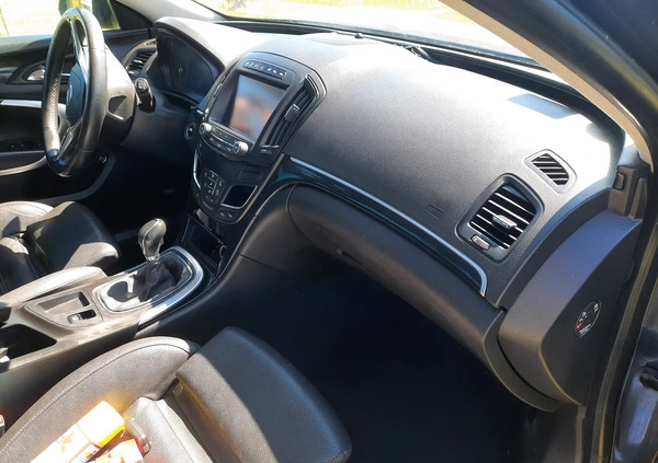 Opel Insignia cena 40500 przebieg: 231000, rok produkcji 2015 z Gdańsk małe 326